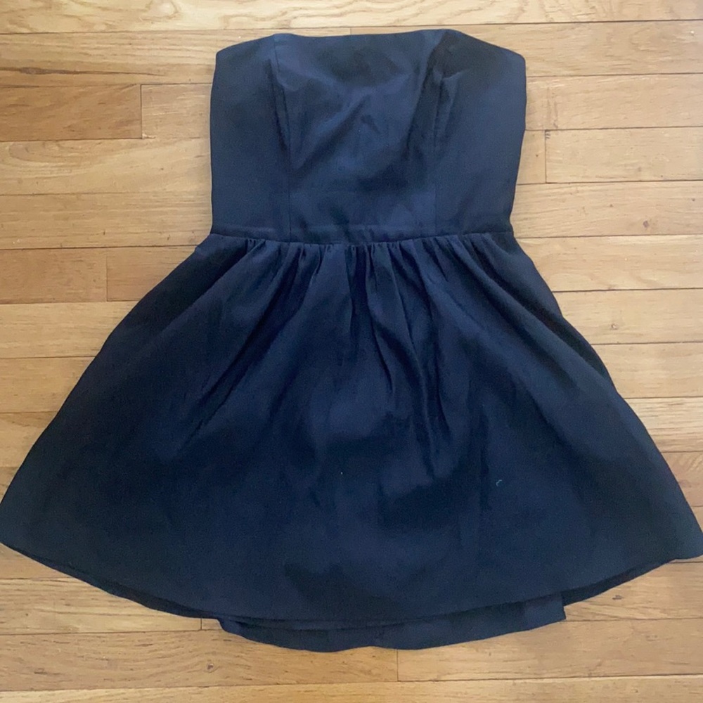 FOREVER 21 Black Strapless Dress Size Small